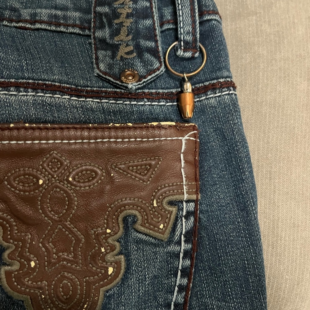 Bullet jeans